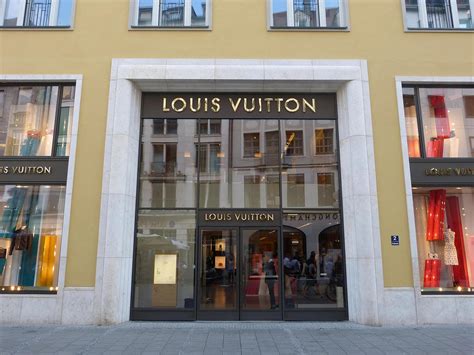 louis vuitton herkunft|Louis Vuitton in germany.